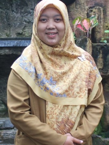 Siti Aryanik, S.Pd.Gr.
